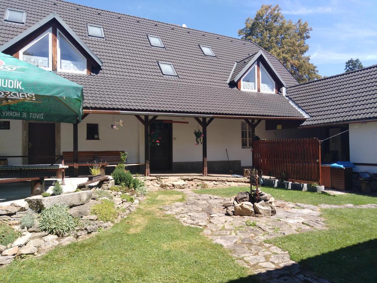 Penzion U Dvojice Nove Mesto na Morave Dış mekan fotoğraf